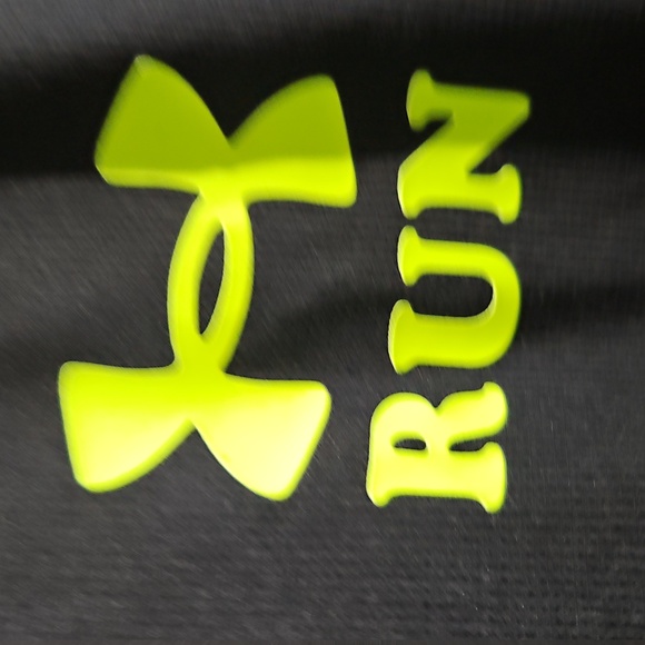 Under Armour men’s Jacket Keep Run Weird Large Fitted Full Zip 1365667, vented - Picture 3 of 8